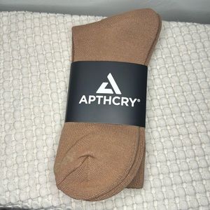 APTHCRY Oxide Crew Socks